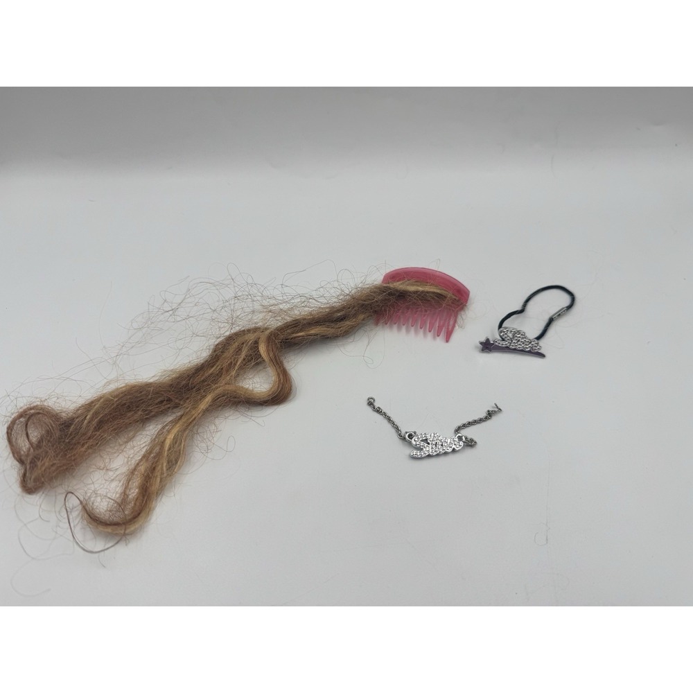 Mattel 2004 - Teen Trends DEONDRA - Original Hair Acessories Lot NO DOLL